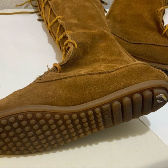 Vintage Ladies size 6 Suede Fringe Minnetonka Tall Lace Up Moccasins Knee Boots - Picture 5 of 9